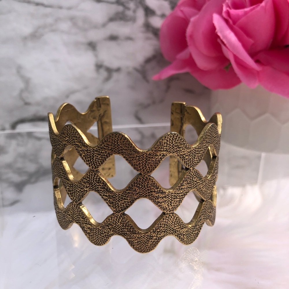 Gold Wave Zigzag Contemporary Cuff Bracelet